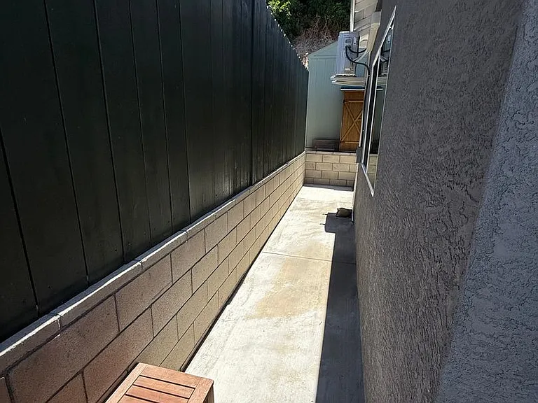 1811 Parrot St — Photo 12