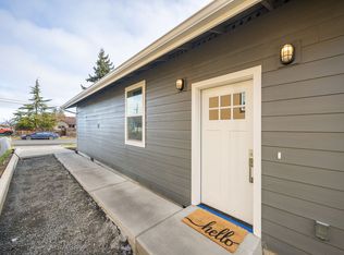 1120 W 8th St #B, Pt Angeles, WA 98363