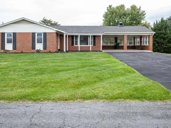 13 Springview Blvd, Luray, VA 22835