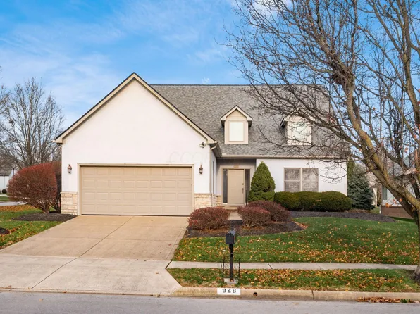 928 Linworth Village Dr, Columbus, OH 43235