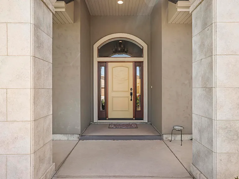 670 Sun Terrace Dr — Photo 18
