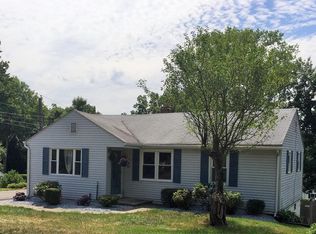 128 Hillcrest Ave, West Springfield, MA 01089