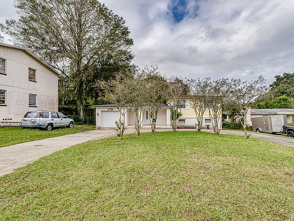 3rd image of 2128 Cesery Blvd