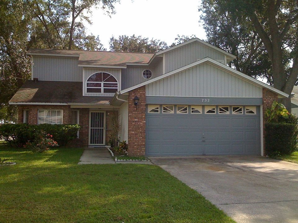1st image of 732 Oak Manor Cir