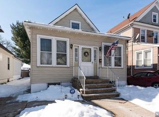 88 Avenue C, Lodi, NJ 07644