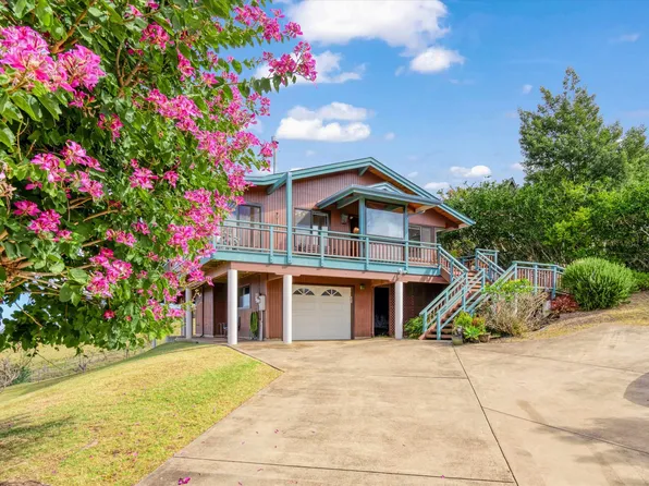 370 Kolohala Dr, Kula, HI 96790