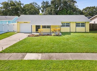 9442 Scott Dr, Seminole, FL 33777