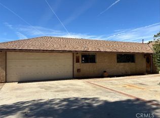 11556 3rd Ave, Hesperia, CA 92345