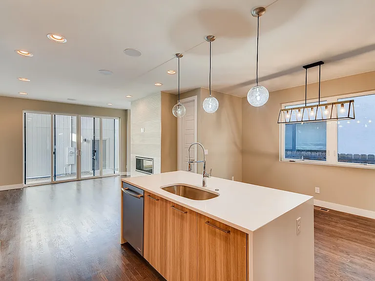 3963 N Vrain St — Photo 13