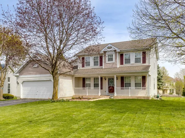 21 N London Ct, South Elgin, IL 60177