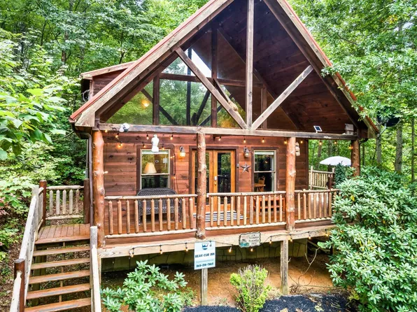 2475 E View Dr, Sevierville, TN 37876
