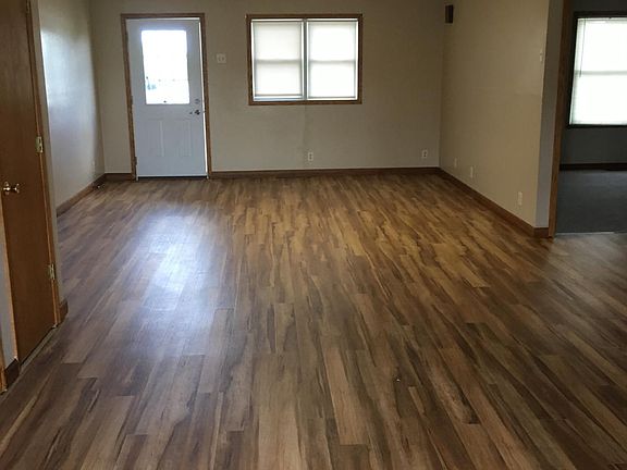 nice open floor plan.