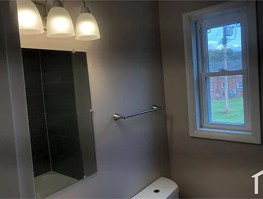 1301 N Woodington Rd — Photo 10