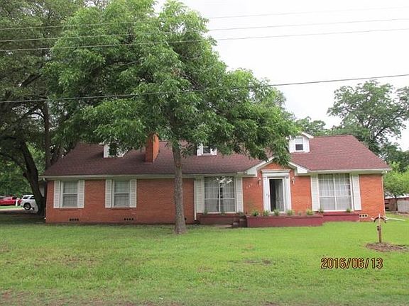3rd image of 505 N Oleander St