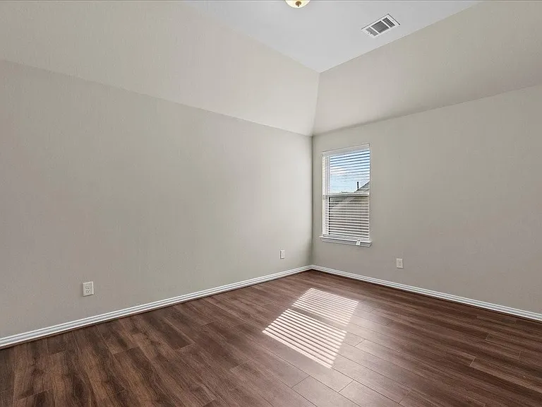 1117 Hancock Springs Ln — Photo 33