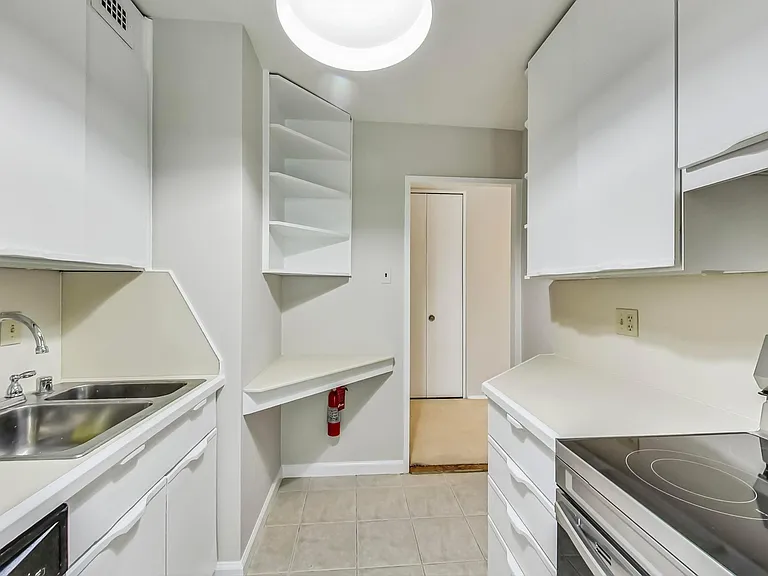 400 O St SW #203 — Photo 13