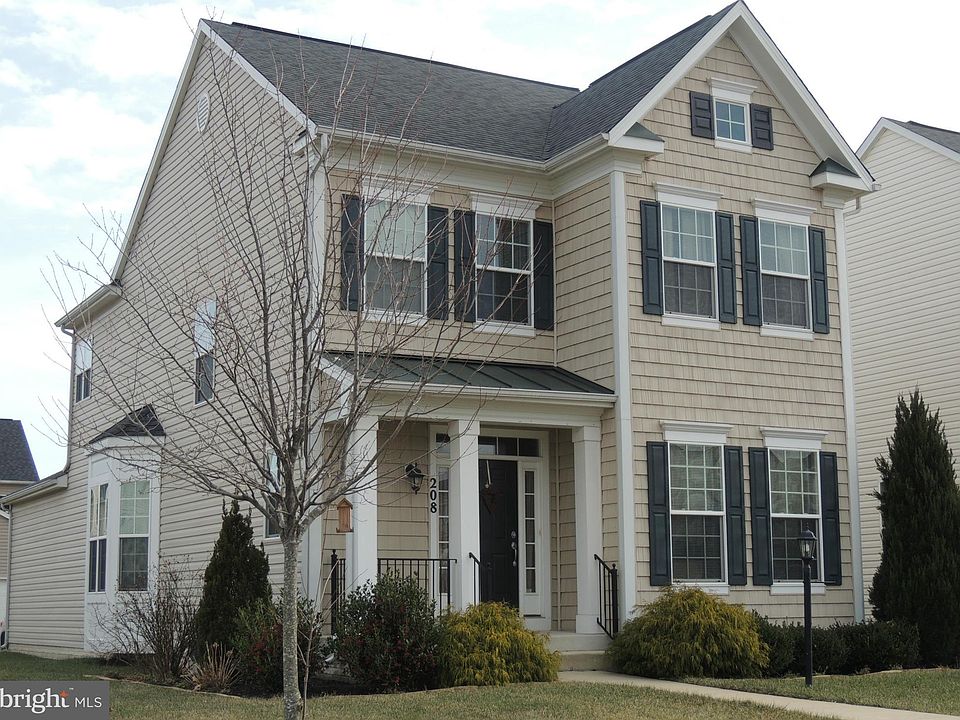 1st image of 208 Woodstream Blvd