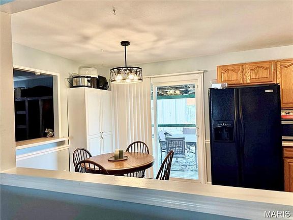 5th image of 4079 Lockport Dr