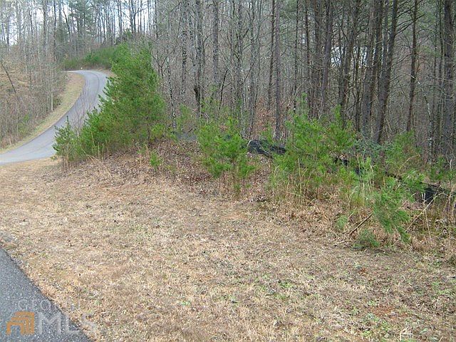 2nd image of 415 Southern Estates Dr