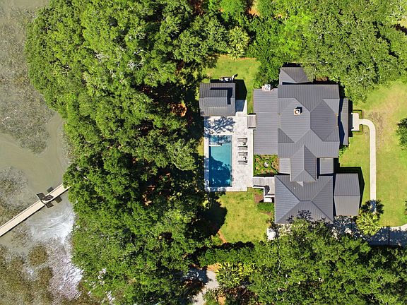5th image of 660 Ellis Oak Ave
