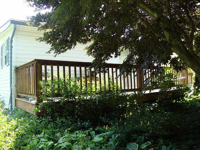 2nd image of 661 Old Wilkes Rd