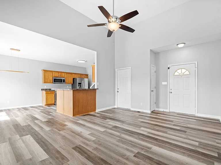 3439 Loon Dr — Photo 9