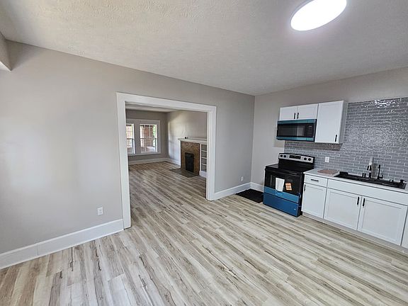 2nd image of 3837 Carrollton Ave #3837