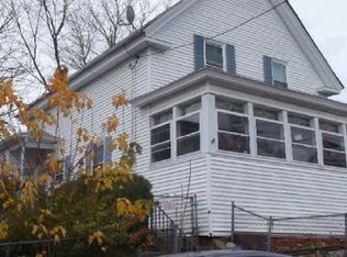 8 Nesmith St, Lawrence, MA 01841