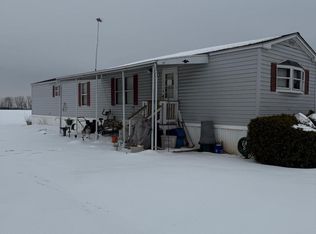 172 Moorestown Dr, Bath, PA 18014