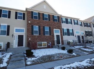 4032 Pompton Ct, Elgin, IL 60124