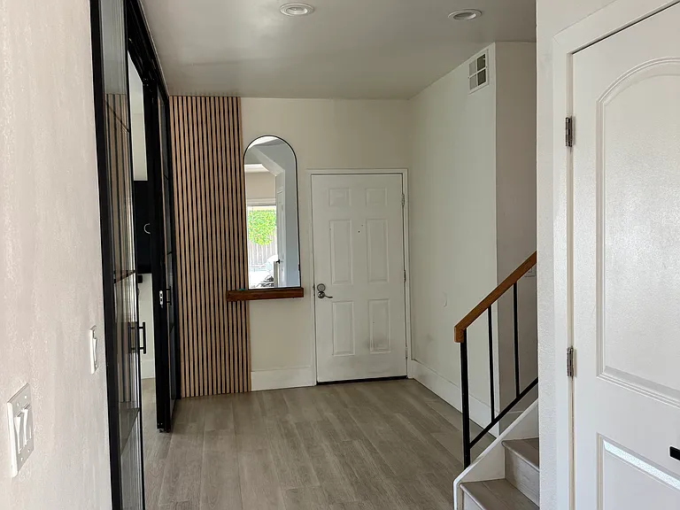 4963 Seneca Park Loop — Photo 3