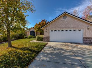3074 Wandsworth Dr, Shasta Lake, CA 96019