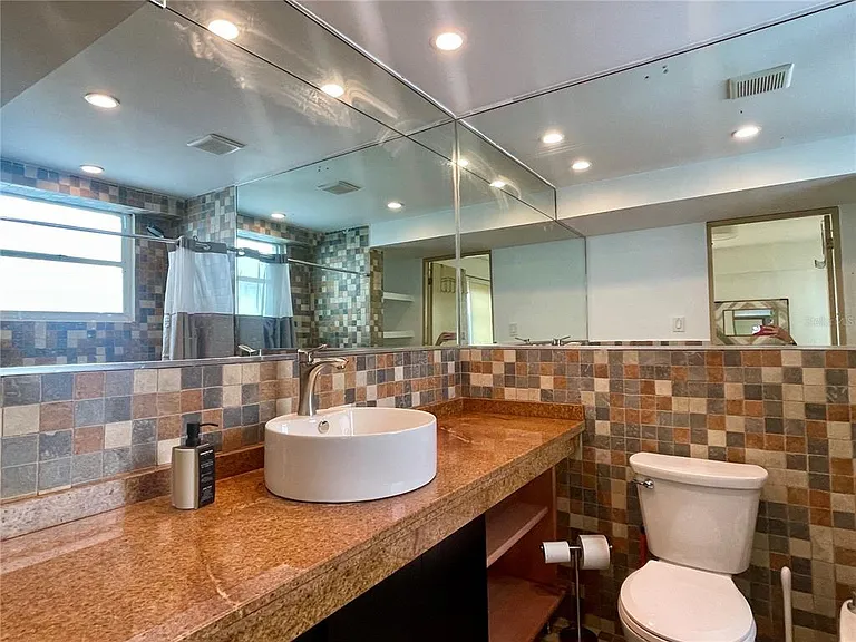 Luciano 1124 Ashford Avenue #6A — Photo 22