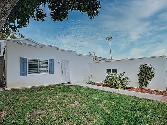 2nd image of 17209-17213 Grevillea Ave
