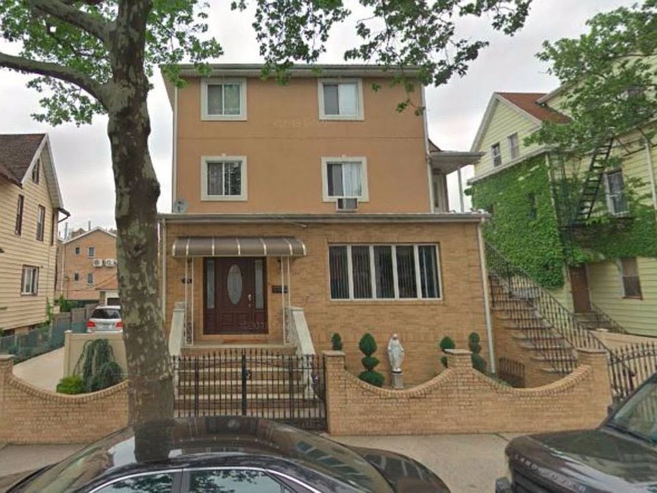 1st image of 8768 20th Ave