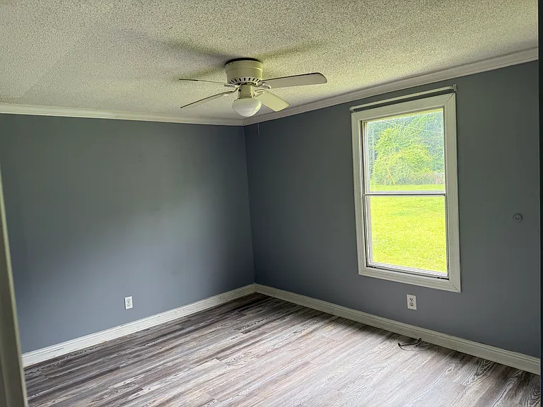 3550 Alice Dr — Photo 3