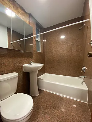 Rented by Bond New York | media 20