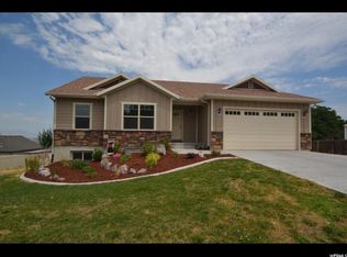 93 E Park Dr, Elk Ridge, UT 84651