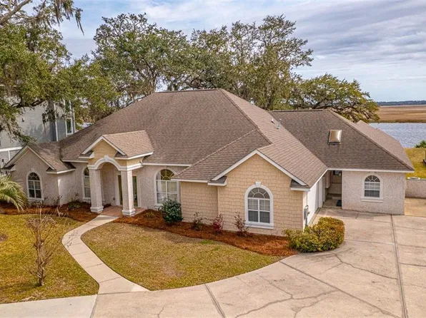 154 Royal Dr, Brunswick, GA 31523