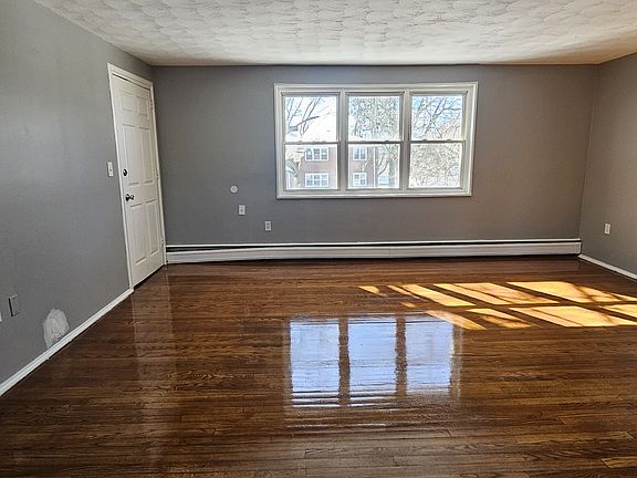 5th image of 1291 Quinnipiac Ave APT 19