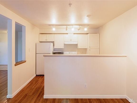 4th image of 10825 SE 200th St APT A104