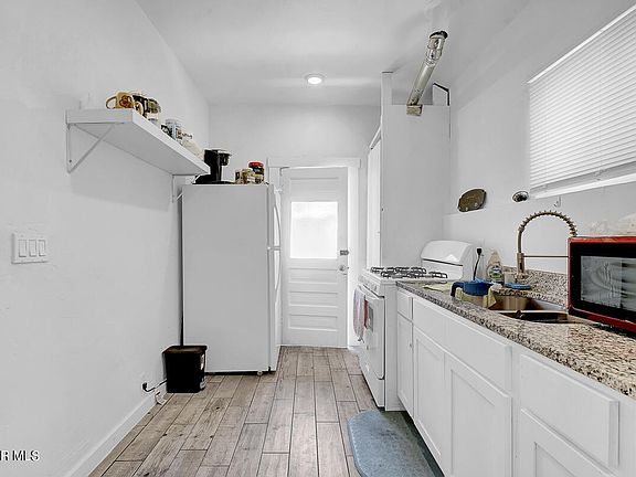 4th image of 2315 Montana Ave #1-4