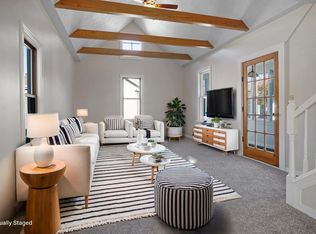 N89W16744 Cleveland Ave, Menomonee Falls, WI 53051