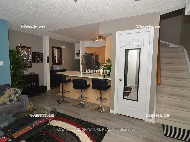 12 Sudbury St #212 — Photo 3