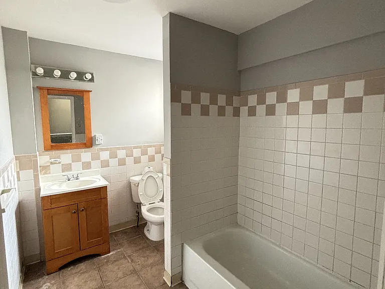 1704 W Diamond St #3F — Photo 20
