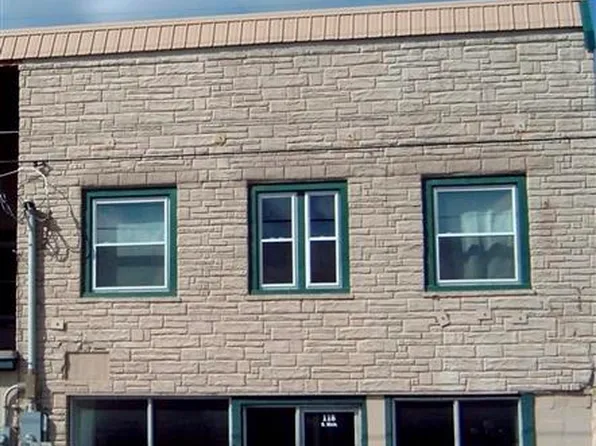 118 S Main St, Burkesville, KY 42717