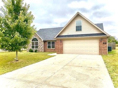 105 Vineland Parkway Dr, Vine Grove, KY, 40175