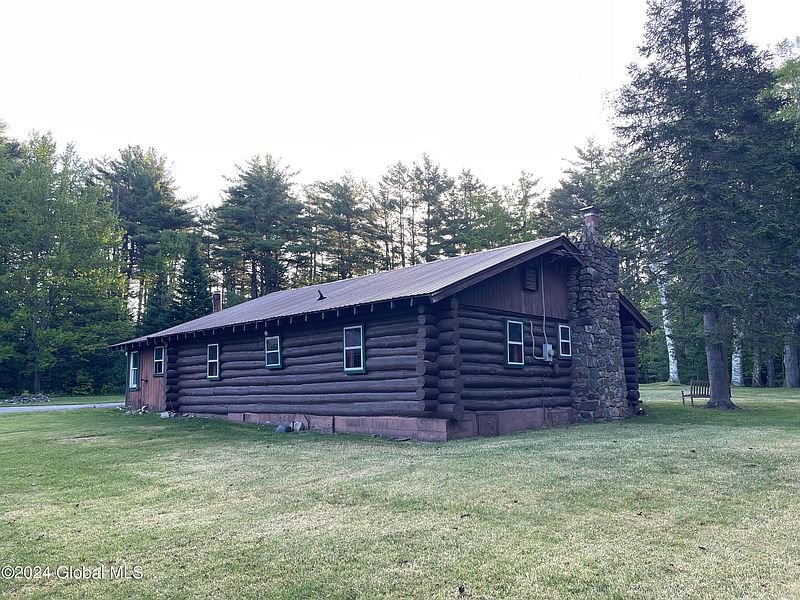 4th image of 495 Eddy Road