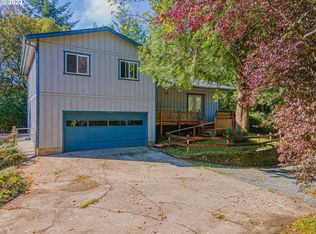 55427 Melton Rd, Bandon, OR 97411