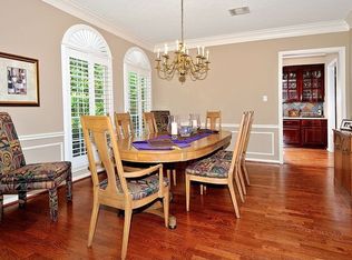 10 Nightfall Pl, Spring, TX 77381